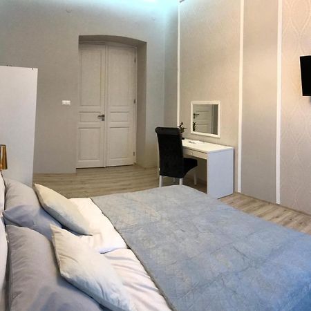 Apartament Mickiewicza - Pkp Station プシェムィシル エクステリア 写真