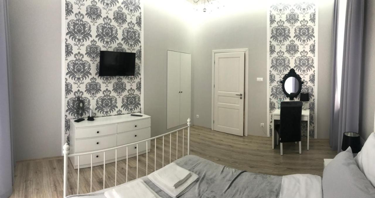 Apartament Mickiewicza - Pkp Station プシェムィシル エクステリア 写真